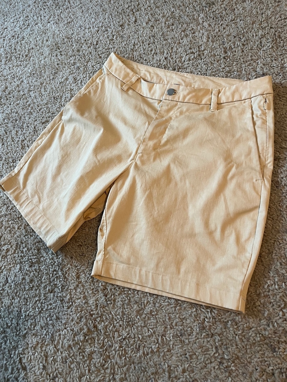 Lululemon Beige Cotton Blend Shorts Size 32